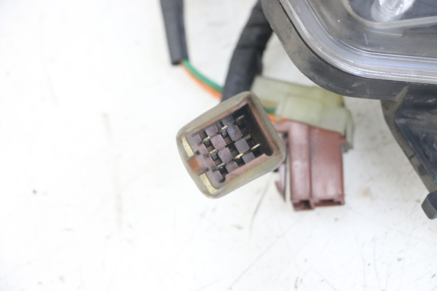 photo de PHARE AVANT HONDA FJS SILVERWING SILVER WING 600 (2001 - 2010) - Vue produit