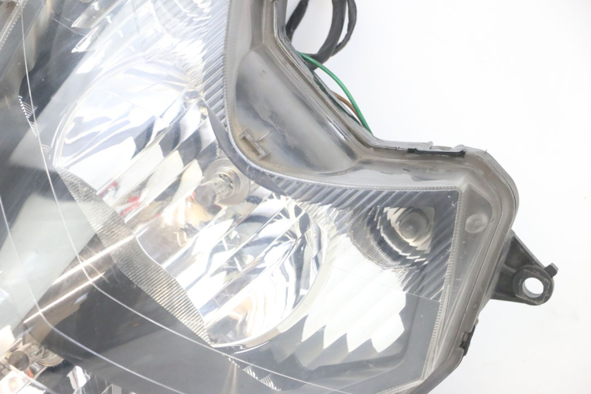 photo de PHARE AVANT HONDA FJS SILVERWING SILVER WING 600 (2001 - 2010) - Focus structure