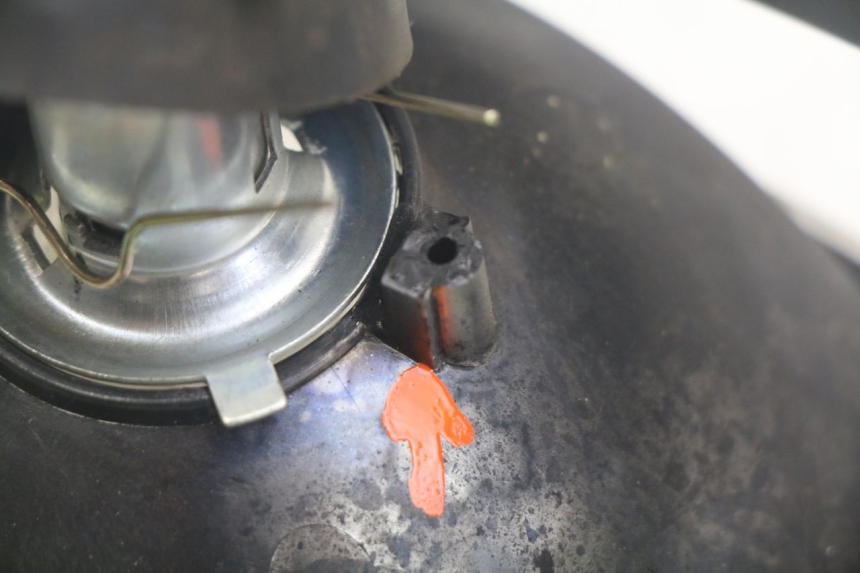 photo de PHARE AVANT BAOTIAN FRESH 50 (2004 - 2012) - Détail de la pièce