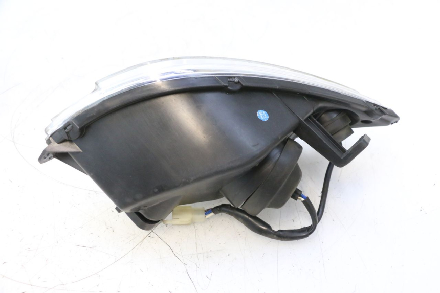 photo de PHARE AVANT GAUCHE PEUGEOT CITYSTAR 2T 50 (2018 - 2021) - Autre angle de vue
