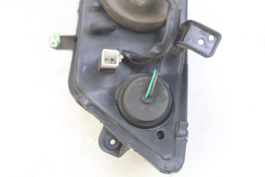 photo de PHARE AVANT GAUCHE PEUGEOT CITYSTAR 125 (2011 - 2017) - Autre angle de vue