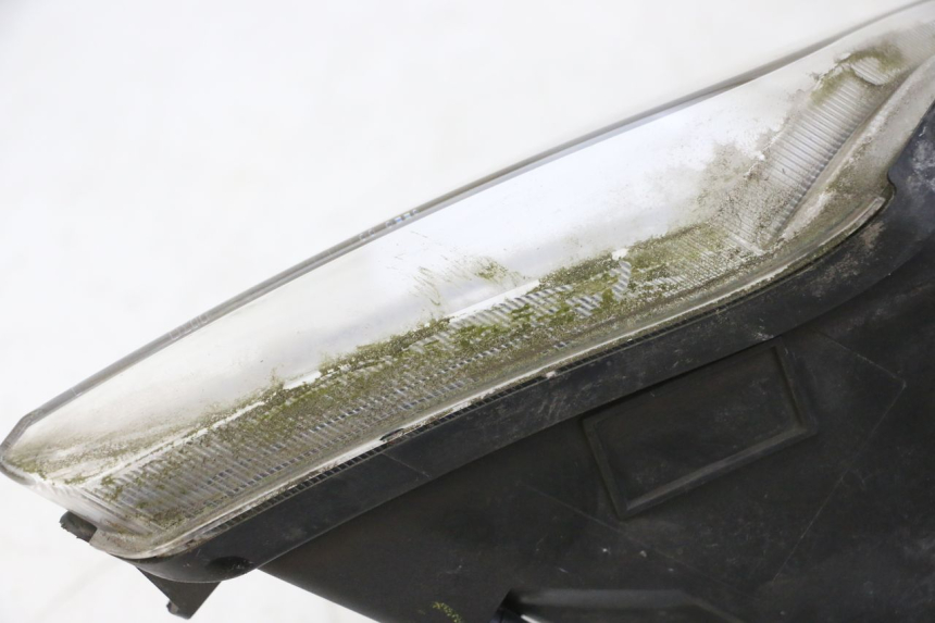 photo de PHARE AVANT GAUCHE KYMCO DINK STREET 125 (2009 - 2014) - Pièce contrôlée