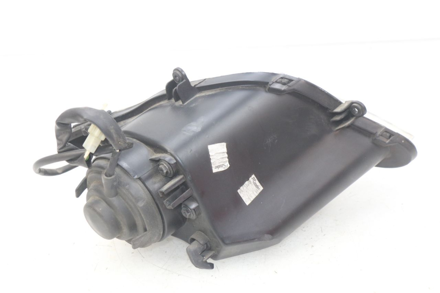 photo de PHARE AVANT GAUCHE PEUGEOT GEOPOLIS 400 (2007 - 2013) - Gros plan technique