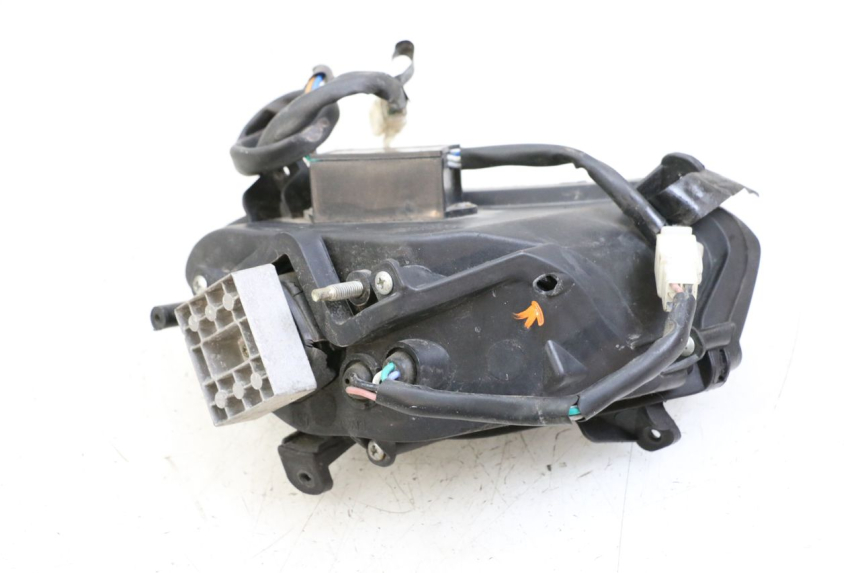 photo de PHARE AVANT GAUCHE NECO GPX LC 2T 50 (2014 - 2018) - Autre angle de vue