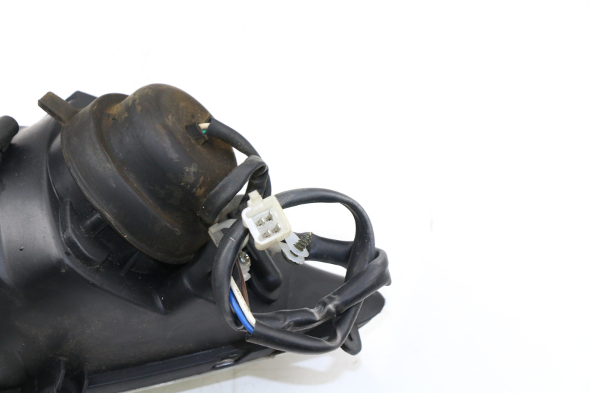 photo de PHARE AVANT GAUCHE LINTEX HT50QT-36 VERONA 50 (2012 - 2017) - Zoom état d’usage