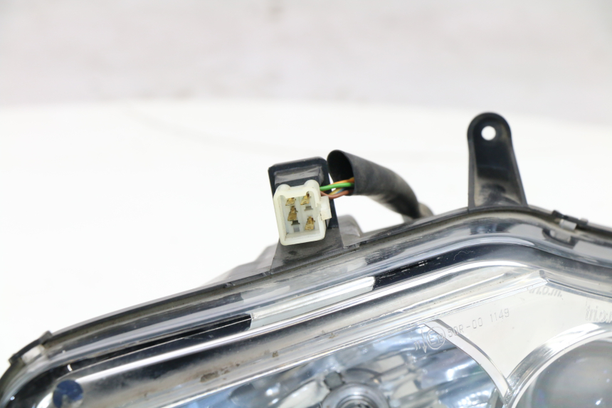 photo de PHARE AVANT GAUCHE PEUGEOT SATELIS COMPRESSOR K15 125 (2006 - 2009) - Vue principale