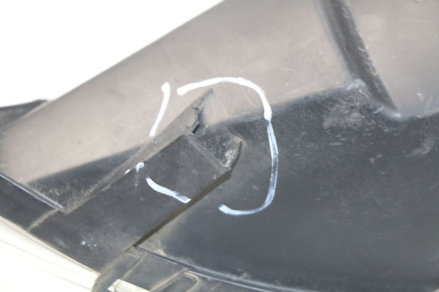 photo de PHARE AVANT GAUCHE PEUGEOT SATELIS 300 (2012 - 2015) - Zoom état d’usage