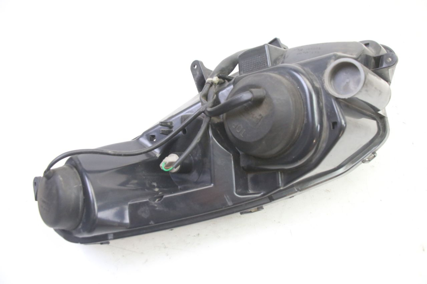 photo de PHARE AVANT GAUCHE PEUGEOT SATELIS 250 (2006 - 2012) - Vue d’ensemble