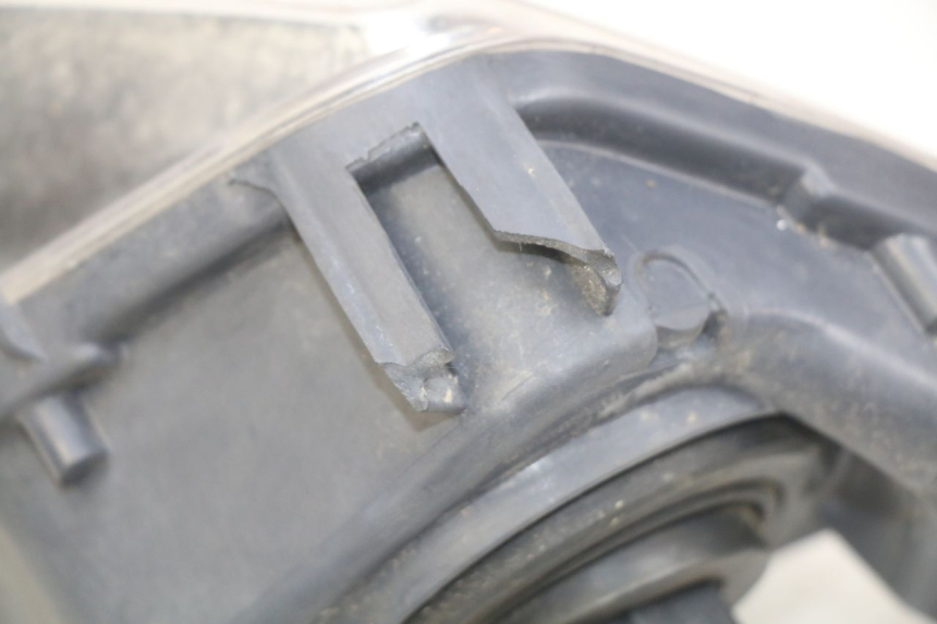 photo de PHARE AVANT GAUCHE PEUGEOT SPEEDFIGHT 3 AIR 50 (2009 - 2015) - Vue d’ensemble