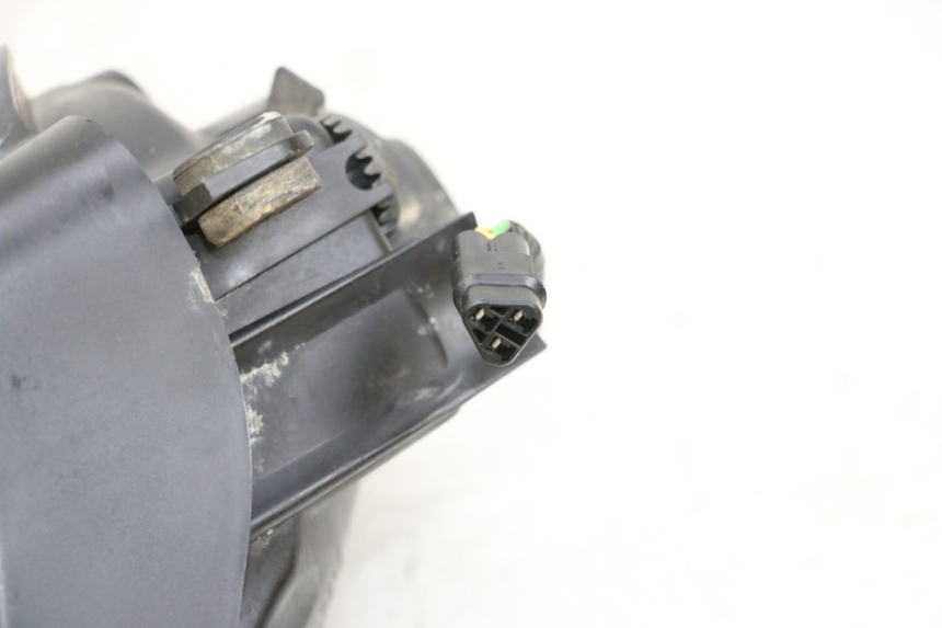 photo de PHARE AVANT GAUCHE YAMAHA YFM R RAPTOR 250 (2008 - 2014) - Zoom état d’usage