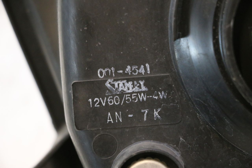 photo de PHARE AVANT KAWASAKI GPX F ZX750F 750 (1986 - 1990) - Autre angle de vue