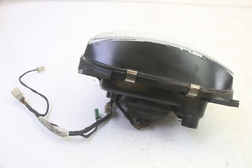 photo de PHARE AVANT KAWASAKI GPX R WARBIRD 600 (1988 - 1993) - Autre angle de vue