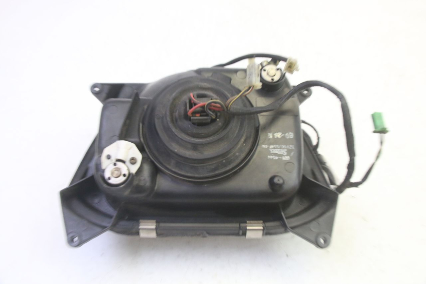 photo de PHARE AVANT KAWASAKI GPX R WARBIRD 600 (1988 - 1993) - Points de fixation