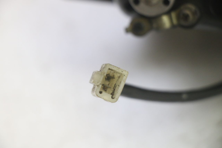 photo de PHARE AVANT KAWASAKI GPX R WARBIRD 600 (1988 - 1993) - État de surface