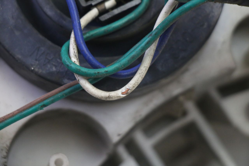 photo de PHARE AVANT KYMCO GRAND DINK 125 (2008 - 2014) - Vue produit