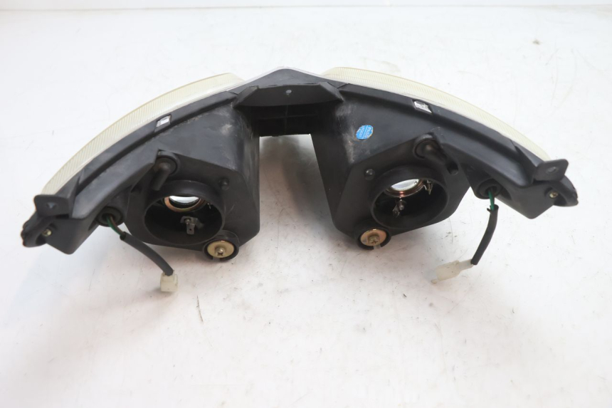 photo de PHARE AVANT TNT MOTOR GRIDO 2T 50 (2010 - 2019) - Autre angle de vue