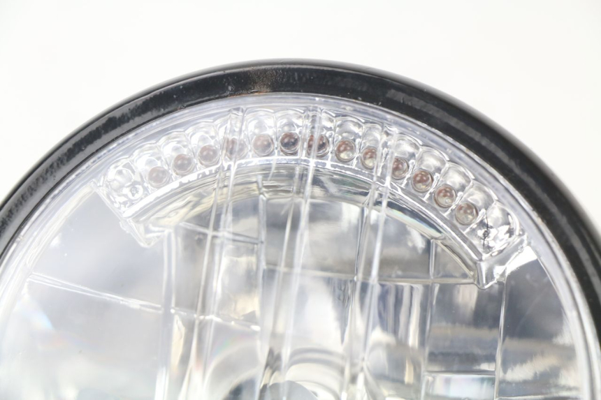 photo de PHARE AVANT SUZUKI GSF N BANDIT 600 (1996 - 1999) - Détails caractéristiques