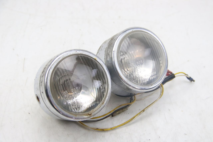 photo de PHARE AVANT SUZUKI GSX-F GSX  F 1100 (1988 - 1994) - Vue principale