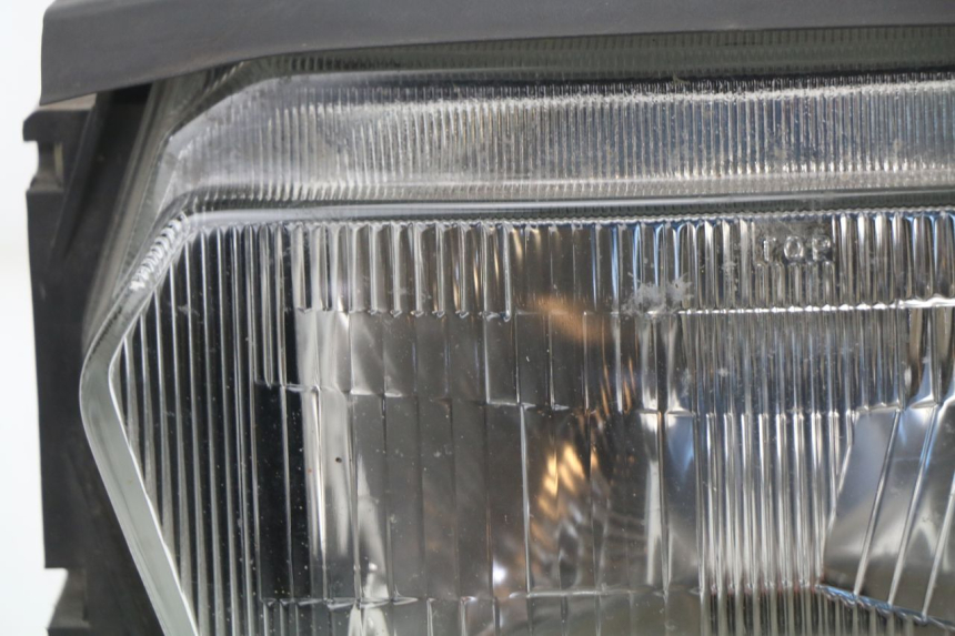 photo de PHARE AVANT SUZUKI GSXF GSX F 600 (1988 - 1997) - État de surface