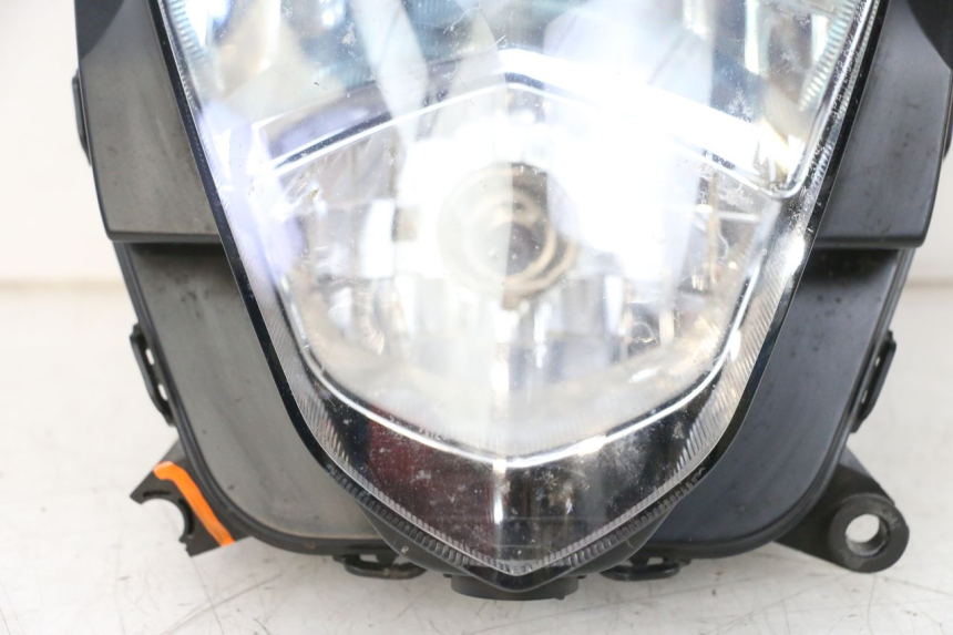 photo de PHARE AVANT SUZUKI GSXR GSX-R 1000 (2003 - 2004) - Aperçu profil