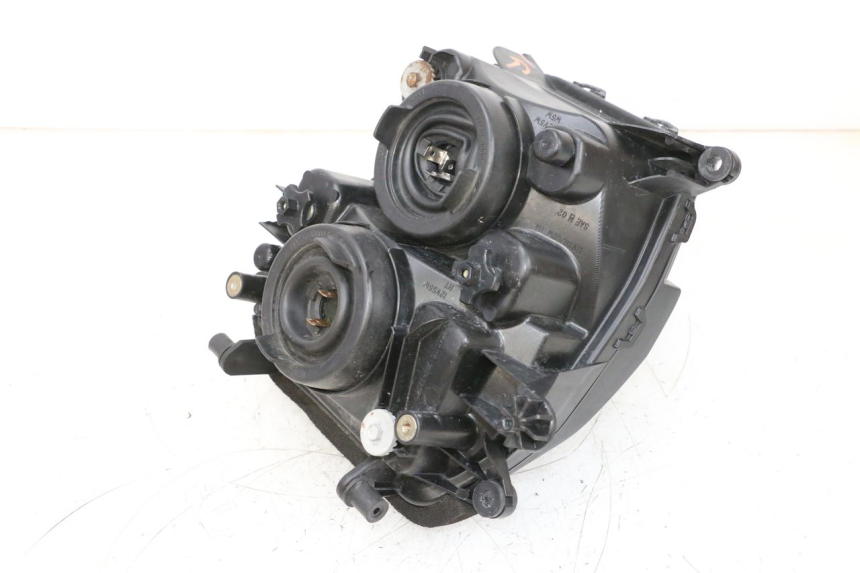 photo de PHARE AVANT SUZUKI GSXR GSX-R 1000 (2003 - 2004) - Zoom état d’usage