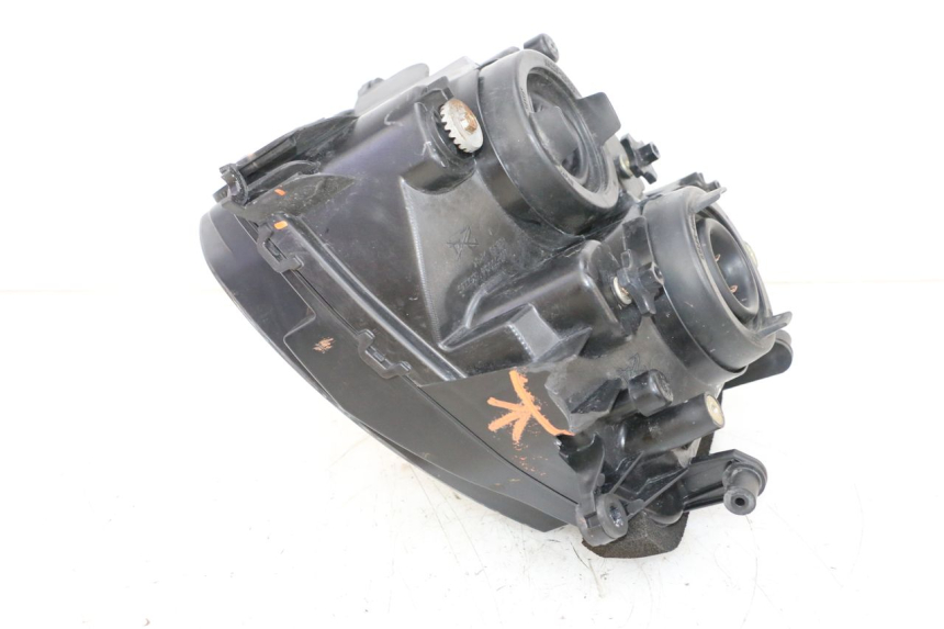 photo de PHARE AVANT SUZUKI GSXR GSX-R 1000 (2003 - 2004) - Gros plan technique