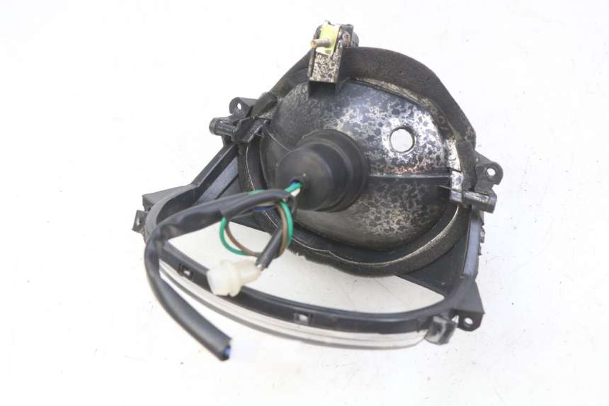 photo de PHARE AVANT EUROCKA GTR-C 50 (2012 - 2021) - Zoom état d’usage