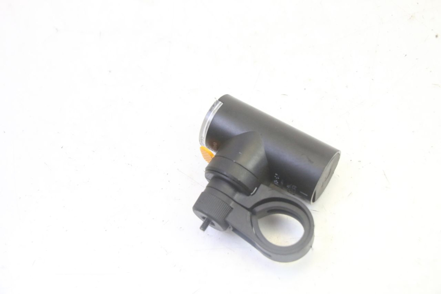 photo de PHARE AVANT HITWAY H5 1 - Zoom état d’usage