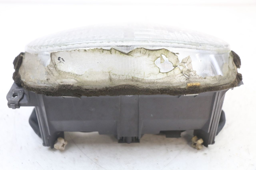 photo de PHARE AVANT HONDA CBR F 1000 (1993 - 1996) - Gros plan technique