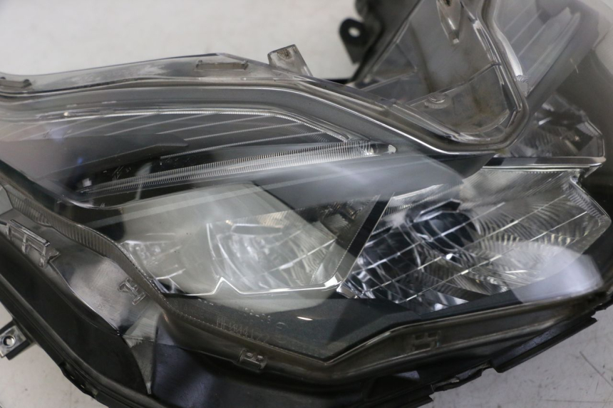 photo de PHARE AVANT HONDA FORZA 125 (2021 - 2025) - Pièce contrôlée