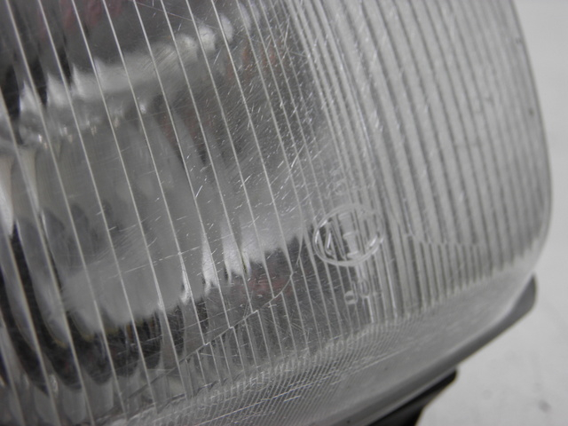 photo de PHARE AVANT HONDA NH VISION 50 (1985 - 1994) - Vue d’ensemble