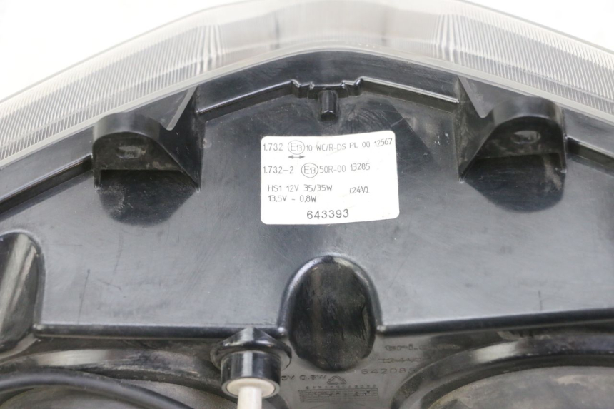 photo de PHARE AVANT PIAGGIO IE MP3 YOURBAN 300 (2011 - 2016) - Gros plan technique