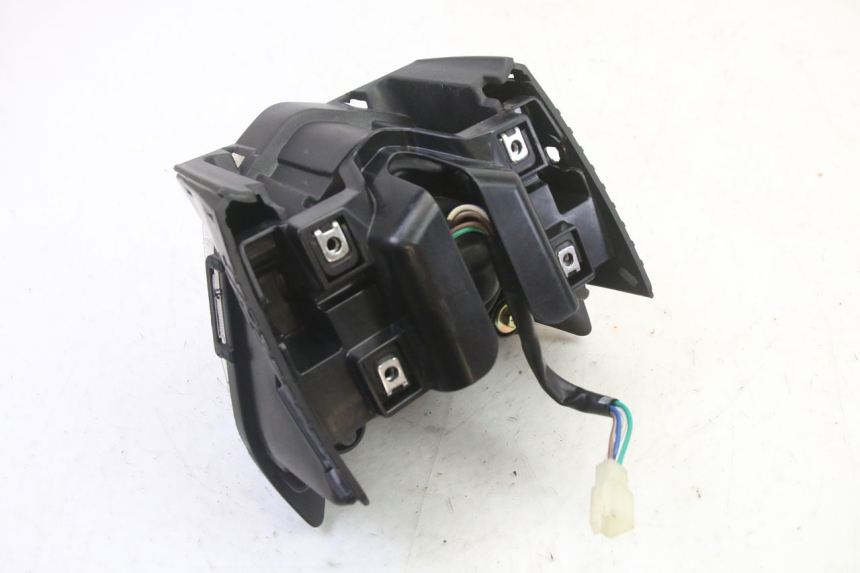 photo de PHARE AVANT KIDEN KD125-G 125 (2018 - 2022) - Points de fixation