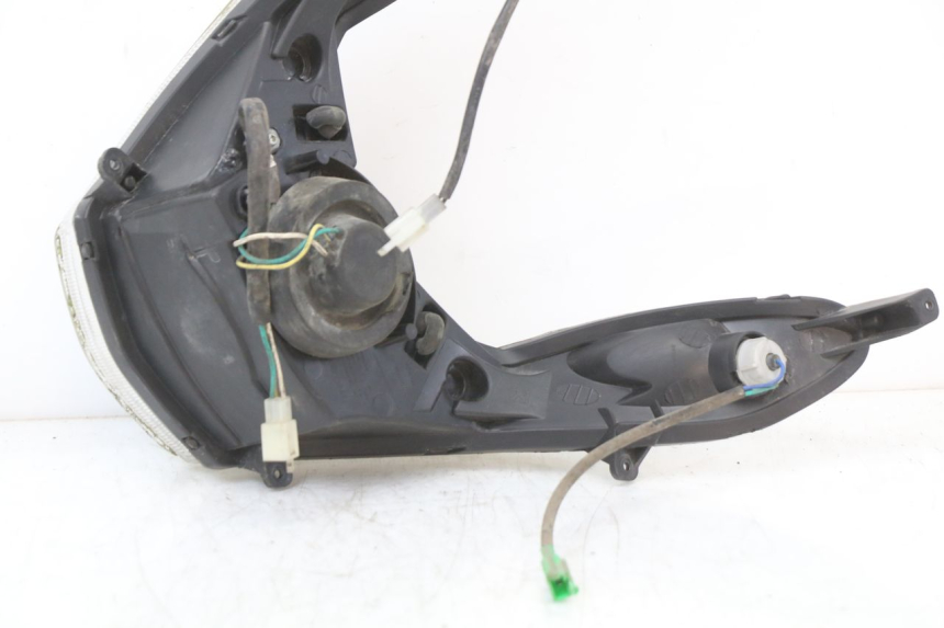 photo de PHARE AVANT PEUGEOT KISBEE 4T 50 (2010 - 2017) - Zoom état d’usage