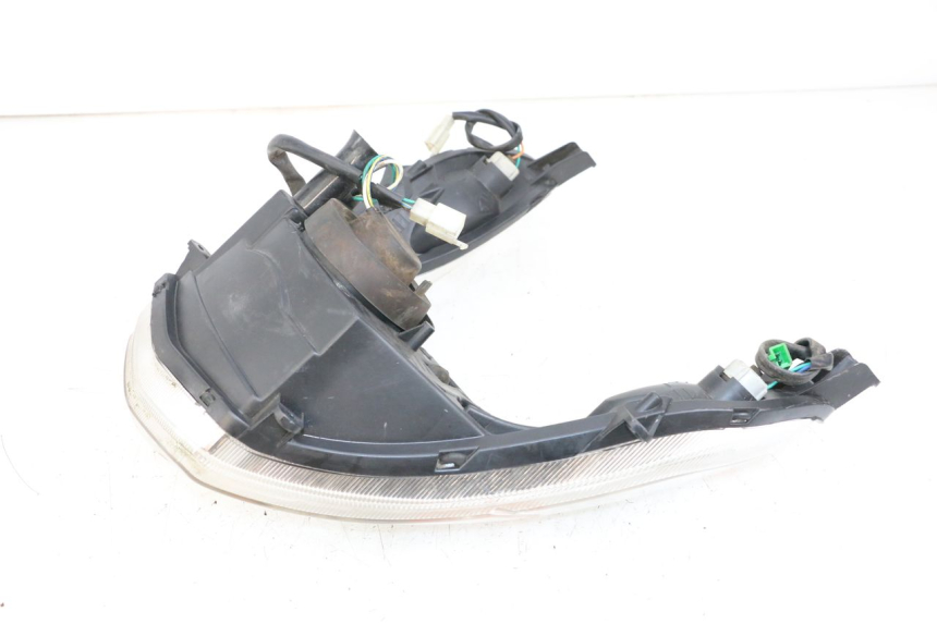 photo de PHARE AVANT PEUGEOT KISBEE 4T 50 (2010 - 2017) - Gros plan technique