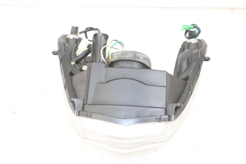 photo de PHARE AVANT PEUGEOT KISBEE 4T 50 (2010 - 2017) - Autre angle de vue