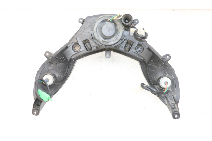 photo de PHARE AVANT PEUGEOT KISBEE 4T 50 (2010 - 2017) - Vue d’ensemble