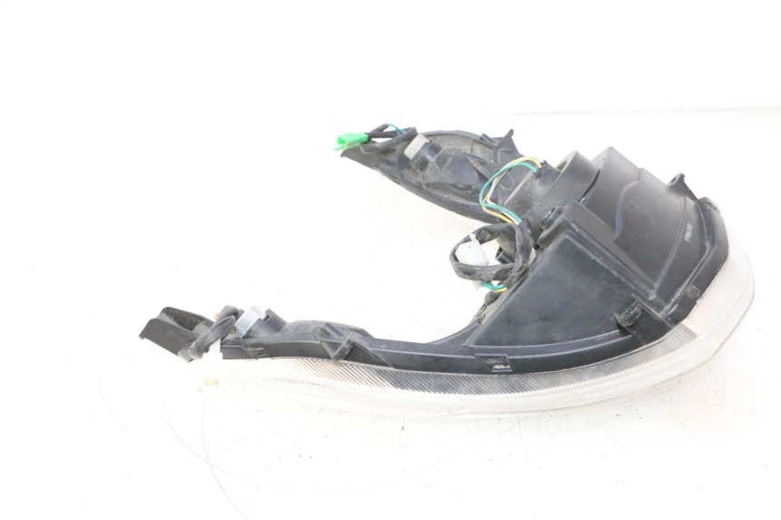photo de PHARE AVANT PEUGEOT KISBEE 4T 50 (2010 - 2017) - Autre angle de vue