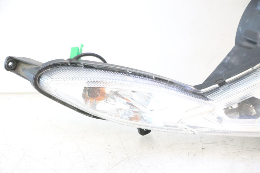 photo de PHARE AVANT PEUGEOT KISBEE 4T 50 (2018 - 2022) - Autre angle de vue