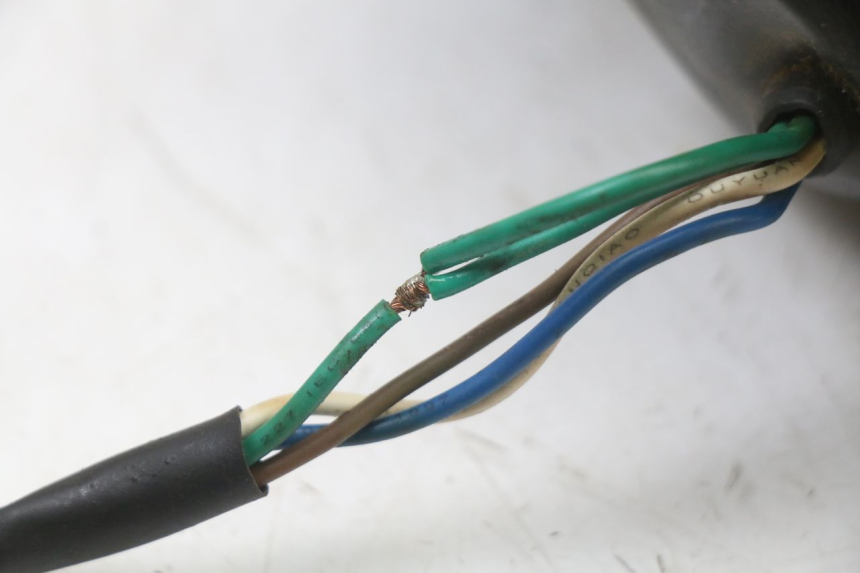 photo de PHARE AVANT ORCAL KITE 4T 50 (2019 - 2023) - Points de fixation