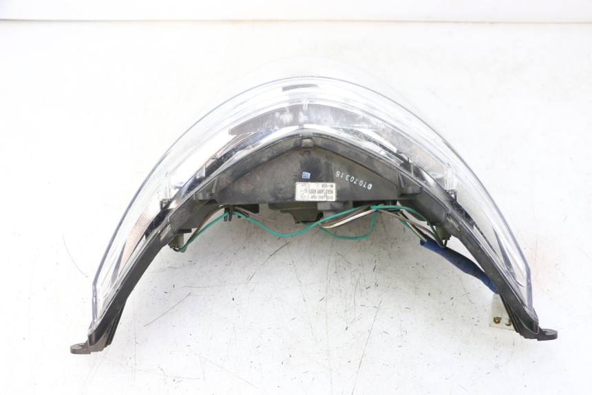 photo de PHARE AVANT KYMCO XCITING 500 (2007 - 2010) - Gros plan technique