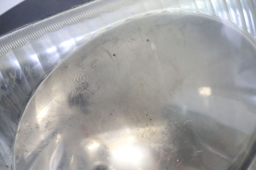 photo de PHARE AVANT PIAGGIO LIBERTY 4T 50 (2009 - 2015) - Détail de la pièce