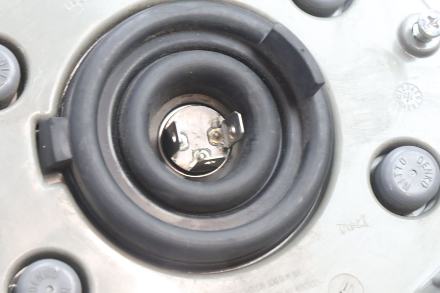 photo de PHARE AVANT PIAGGIO LIBERTY IGET 4T 50 (2021 - 2025) - Pièce contrôlée