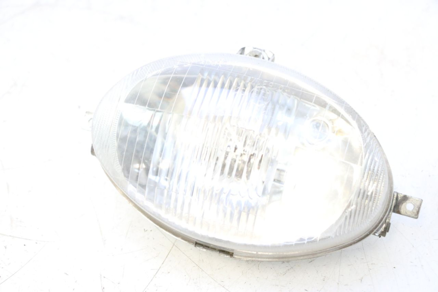 photo de PHARE AVANT PIAGGIO LIBERTY 50 (1998 - 2003) - Vue d’ensemble