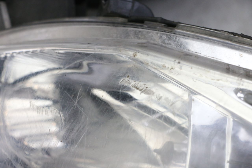 photo de PHARE AVANT LONGJIA SHARPY 125 (2020 - 2024) - État de surface