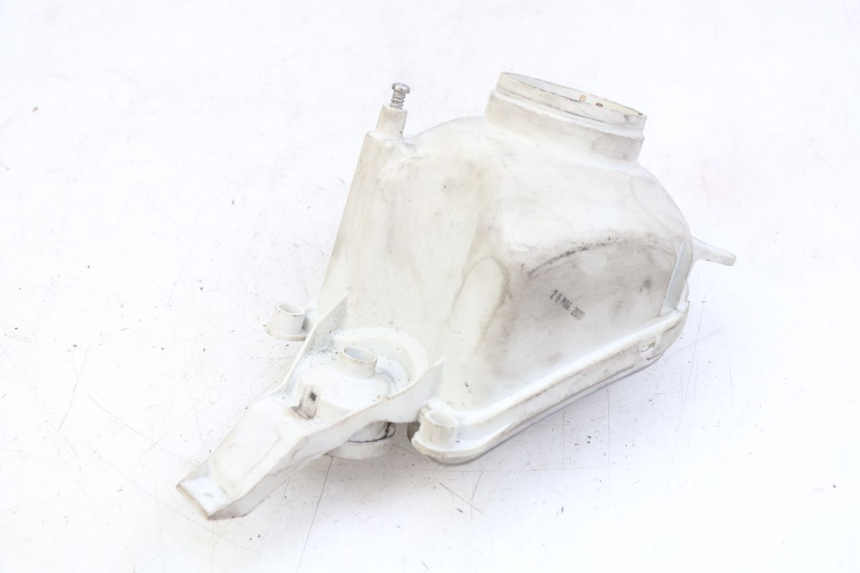 photo de PHARE AVANT PEUGEOT LUDIX 50 (2008 - 2017) - Gros plan technique