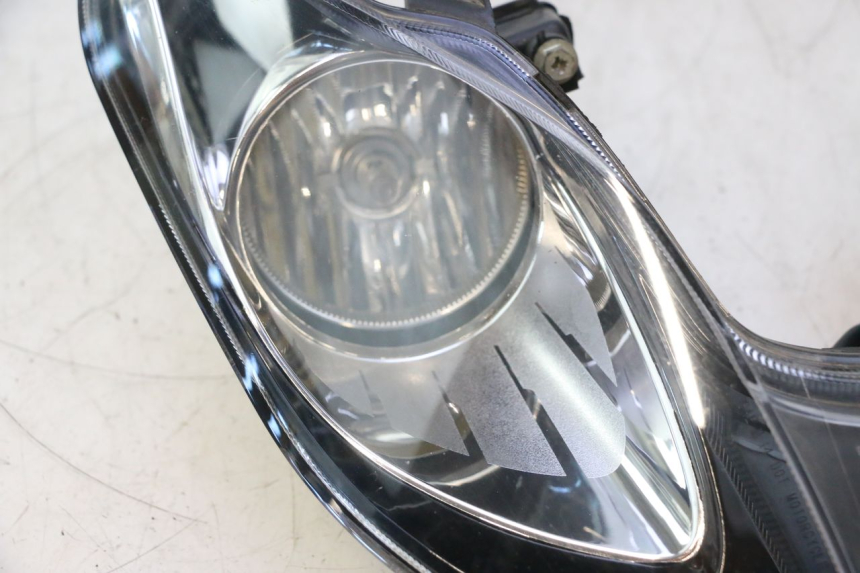 photo de PHARE AVANT PIAGGIO MP3 500 (2016 - 2018) - Zoom état d’usage