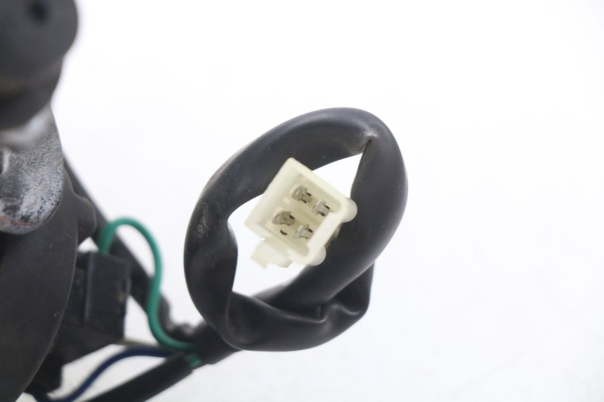 photo de PHARE AVANT YAMASAKI MSX 50 (2013 - 2022) - Vue d’ensemble