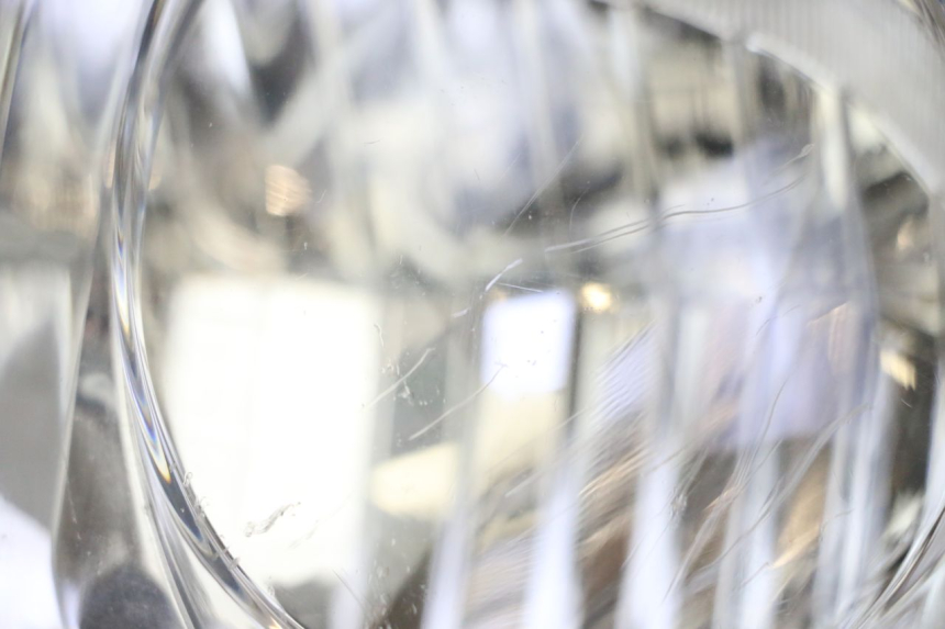 photo de PHARE AVANT YAMAHA NEOS NEO'S 4T 50 (2008 - 2016) - Points de fixation