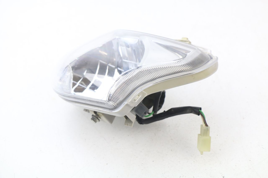 photo de PHARE AVANT HONDA NHX LEAD 110 (2008 - 2010) - Gros plan technique
